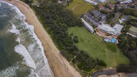 Book your unforgettable Holiday at Opal Cove Resort
